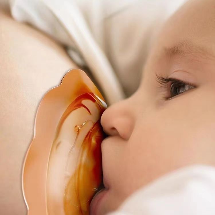 2pcs Silicone Nipple Protectors Breast Milk Feeding Mothers Nipple Shields Protection Cover Breastfeeding Milk